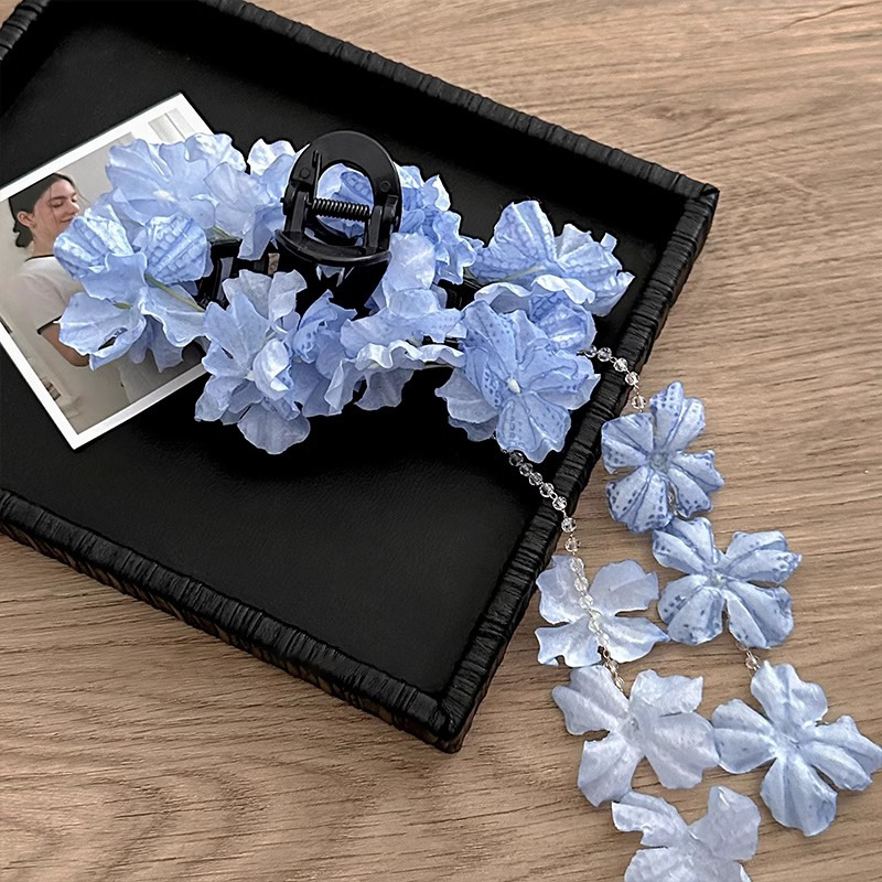 Hydrangea Waterfall Claw Clip - 2023 Ethereal Updo Enhancer - Image 4