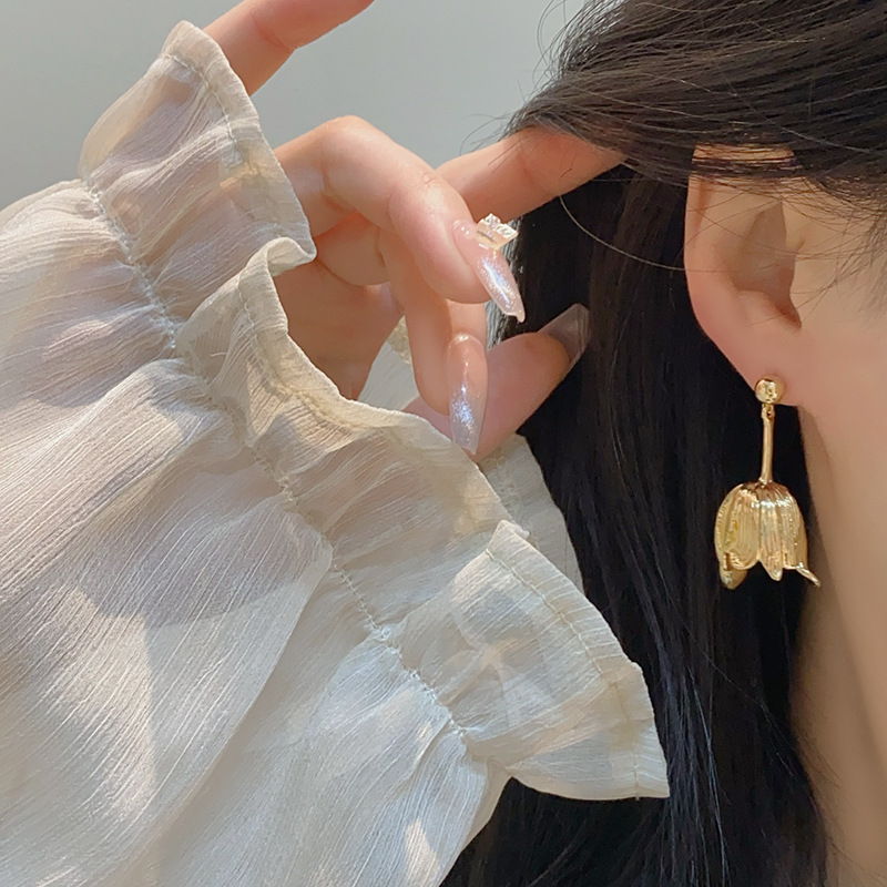 Tulip Drop Earrings - French Minimalism - Image 2