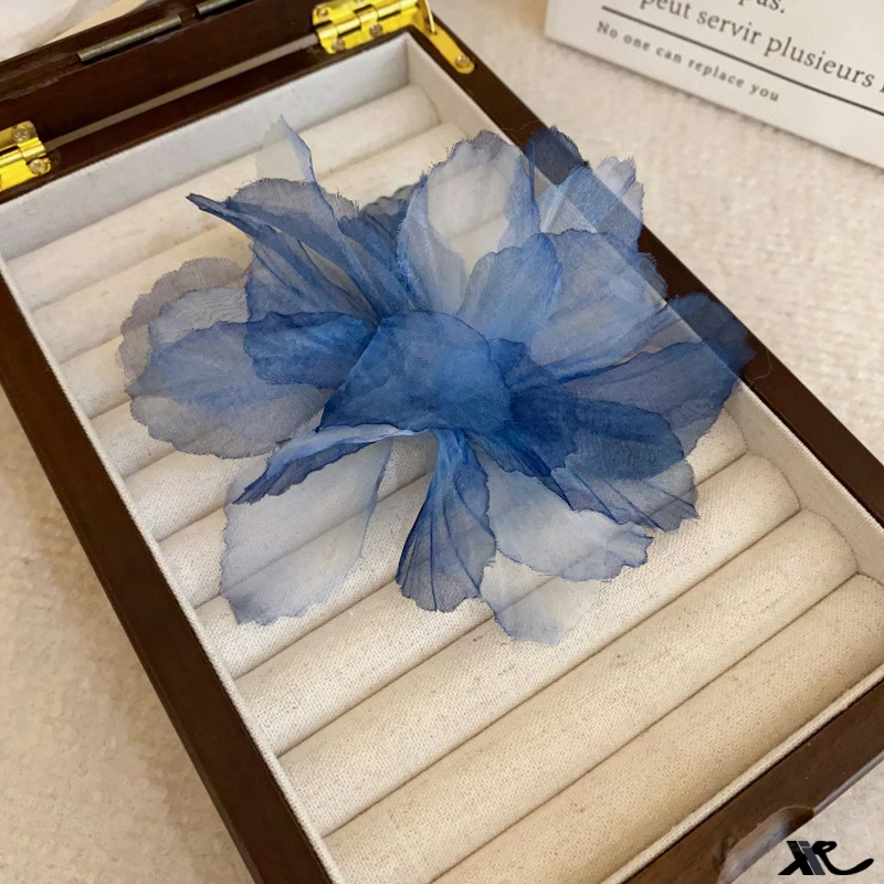 Ombré Tulle Floral Hair Clip - Chic Duckbill Bangs Clip - Image 9