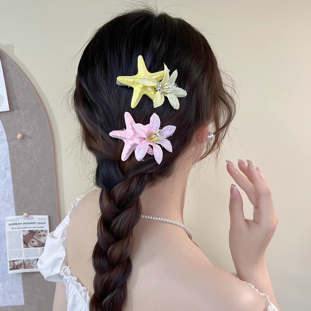2025 Floral Starfish Hair Clip - Beach Photoshoot Essential - Image 2