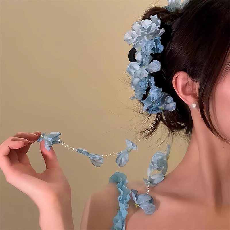 Hydrangea Waterfall Claw Clip - 2023 Ethereal Updo Enhancer