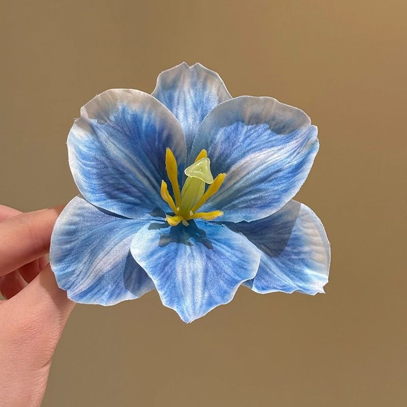 Spring Blue Lily & Tulip Duckbill Clip - Fairy-like Flyaway Tamer - Image 5