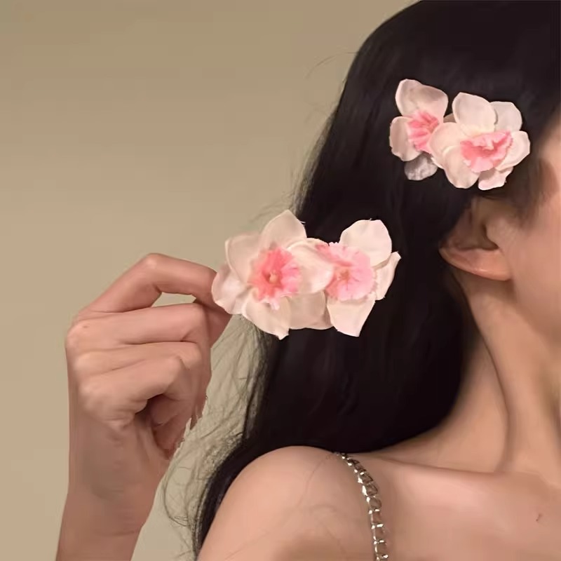 Vibrant Yellow Floral Hair Clip - Cheerful Side Clip - Image 2