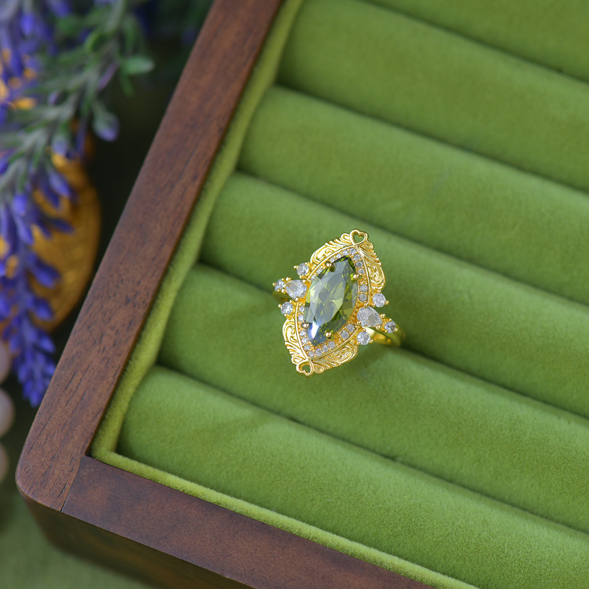 Palace Revival Ring - Antique Dual-Tone - Image 5