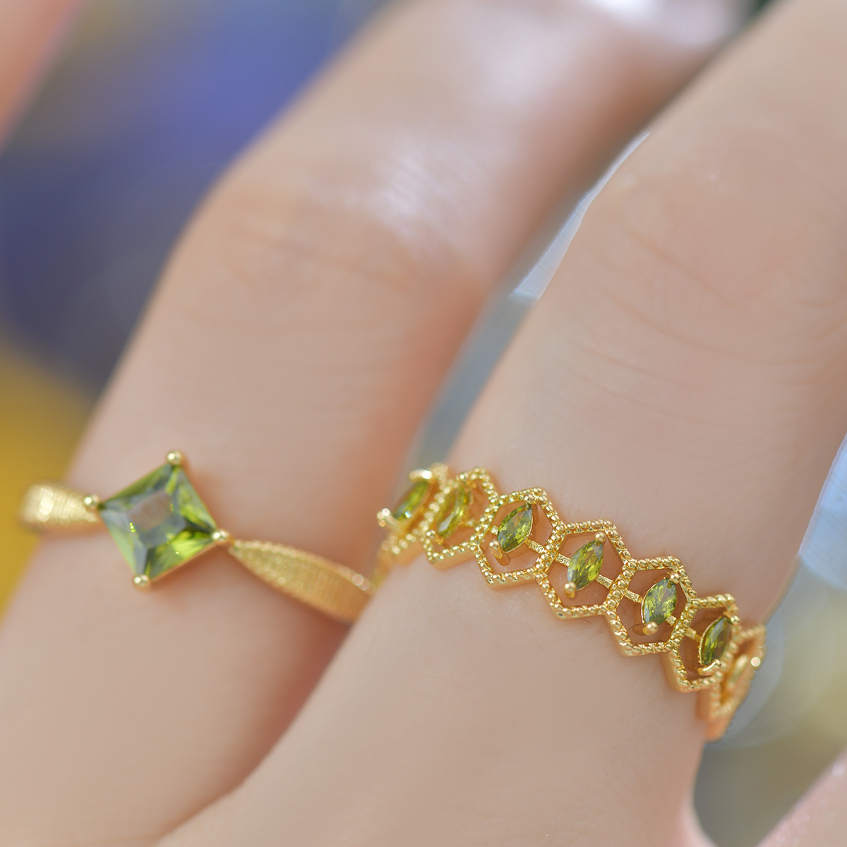 Bicolor Zirconia Ring - Olive & Amethyst - Image 2