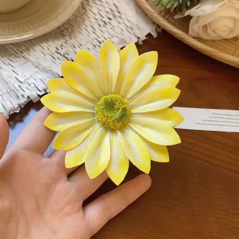 Daisy Duckbill Clip - Summer Side Bangs Charm - Image 5