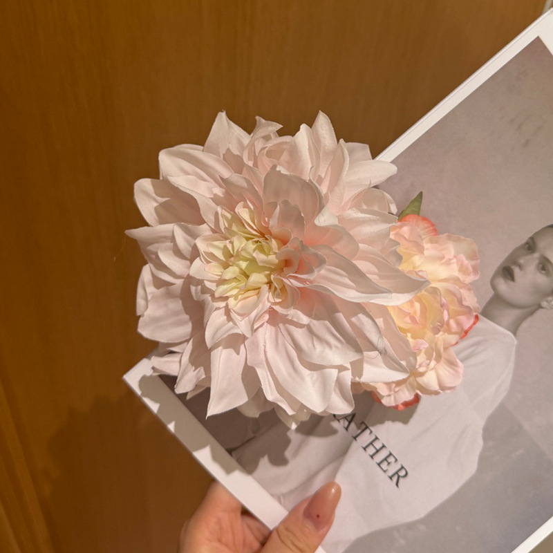 Pure & Flirty Pink Floral Claw Clip - Ethereal Side Twist - Image 3