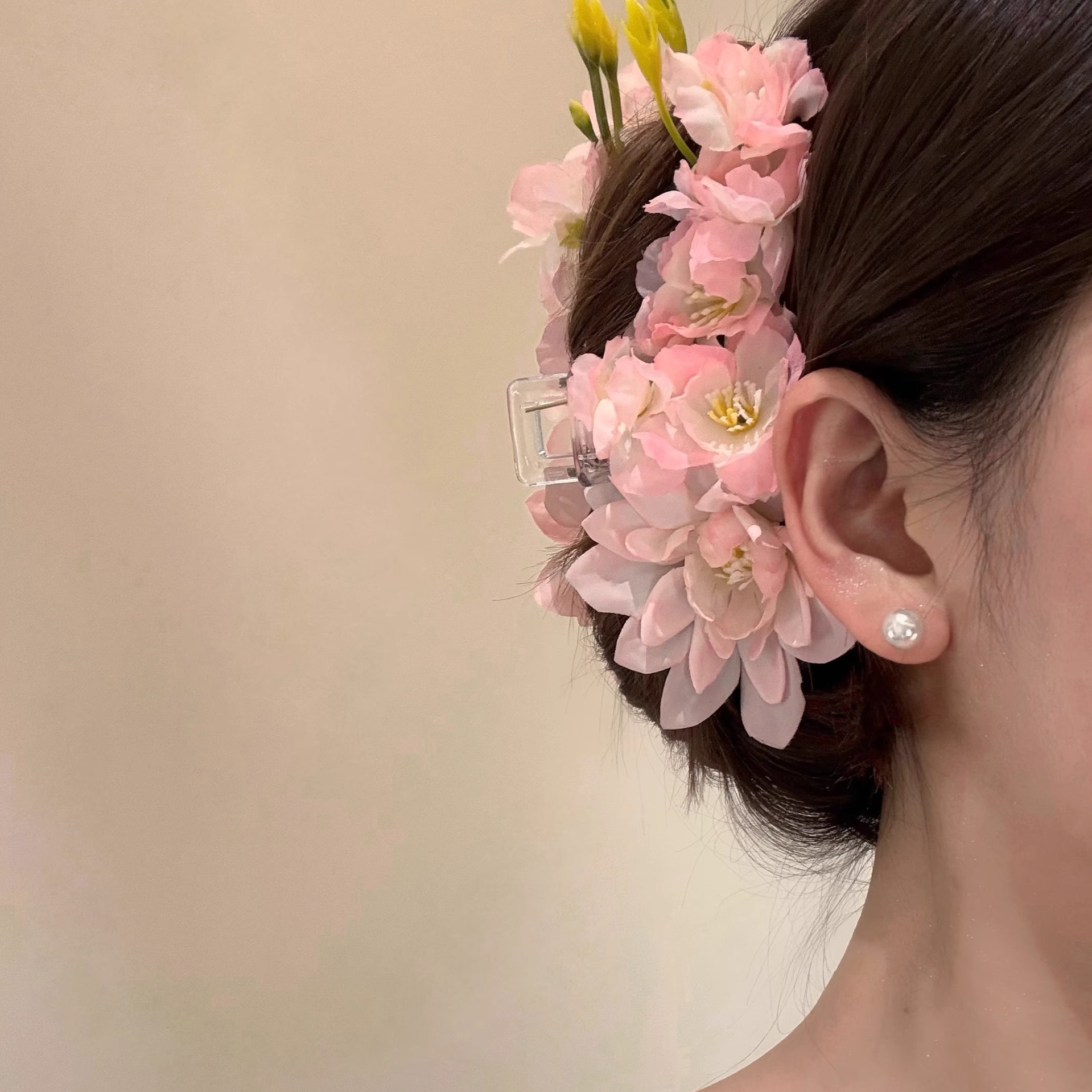 2025 Spring Blossom Hair Claw - Peach Mist Fantasy - Image 2