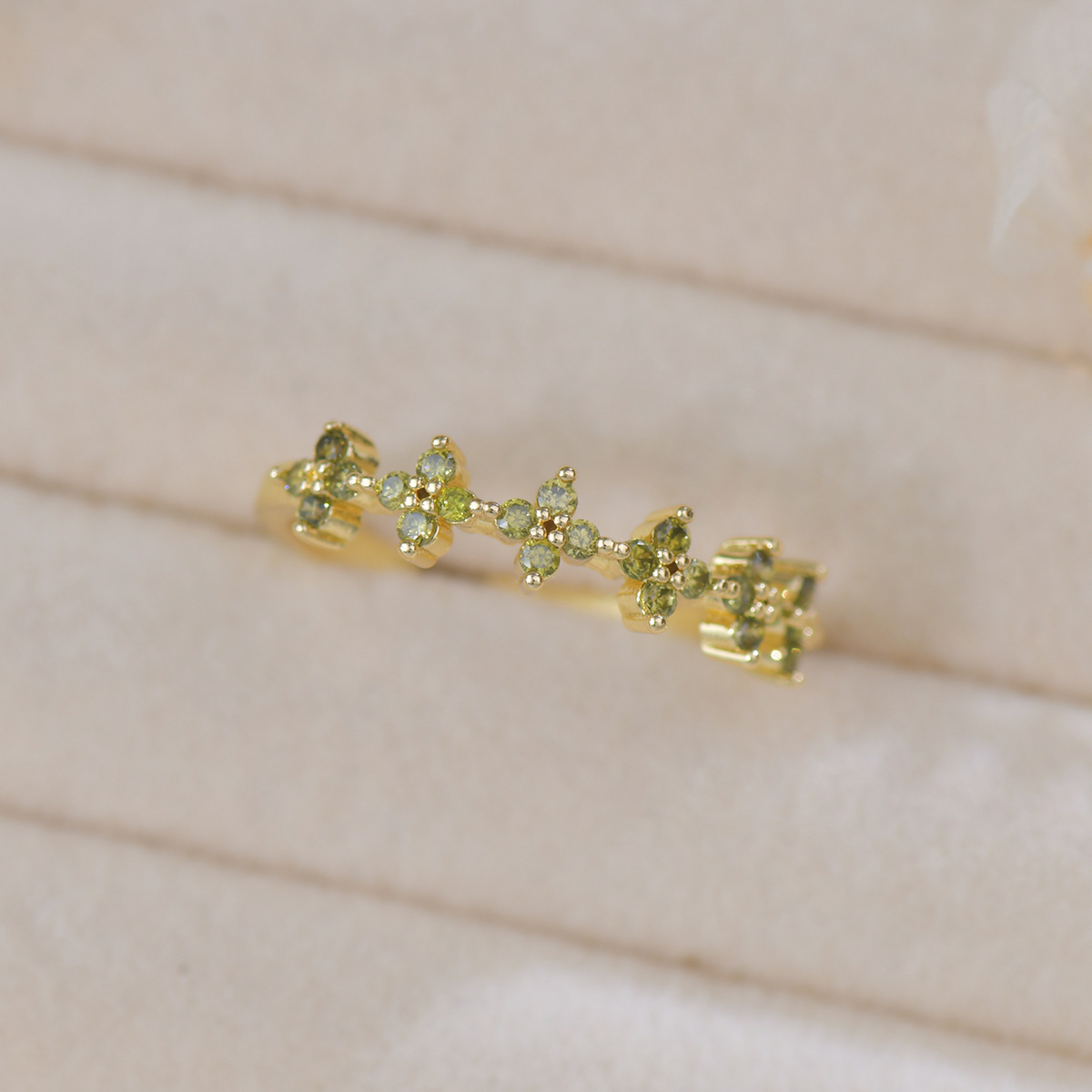 Bicolor Zirconia Ring - Olive & Amethyst - Image 10