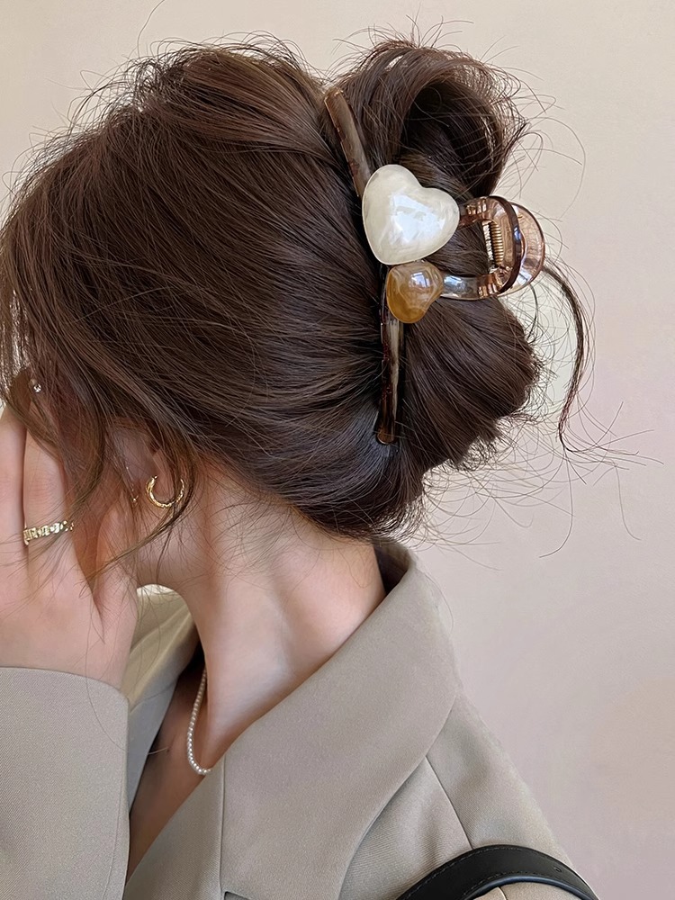 2025 Heart Hair Claw - Statement Updo Maker - Image 10