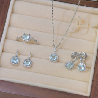 Mint Mamba Jewelry Set - Lakeside Elegance