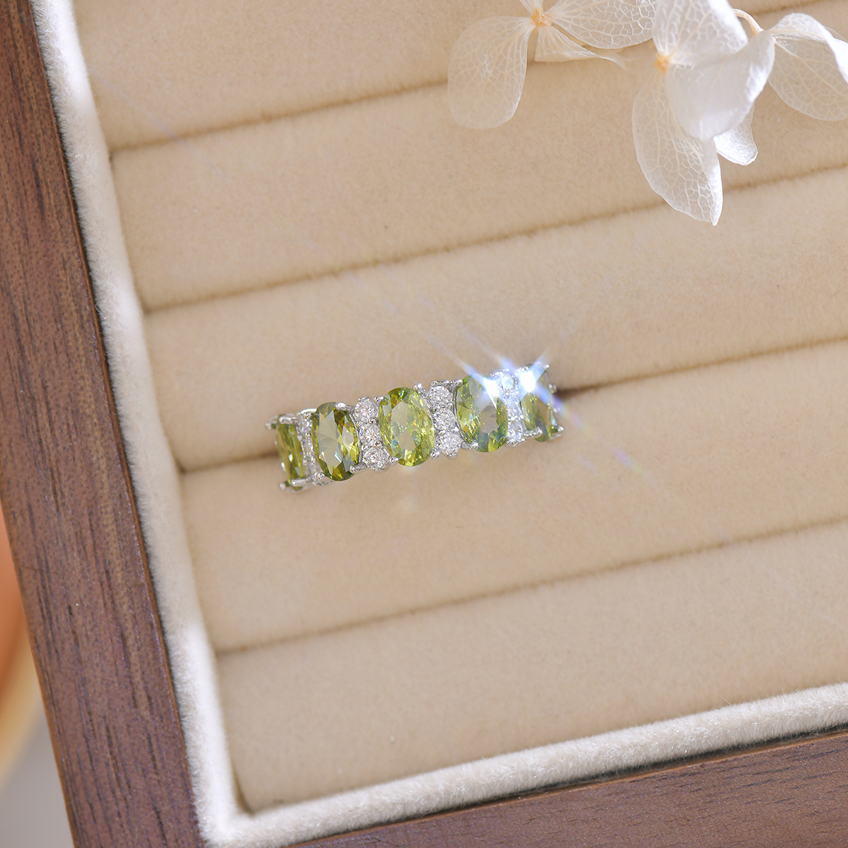 3D Olive Leaf Ring - Haute Couture Statement - Image 5